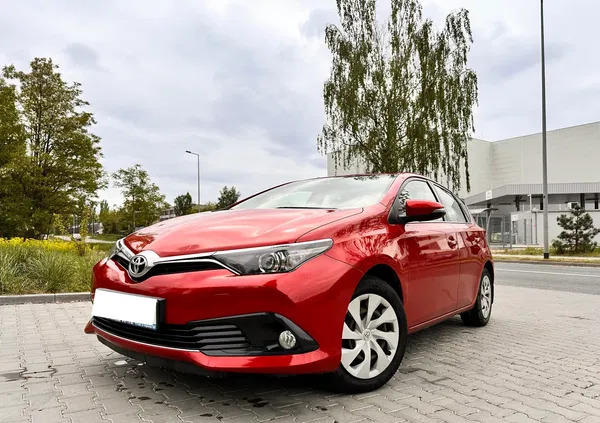 toyota Toyota Auris cena 56000 przebieg: 99000, rok produkcji 2016 z Łódź